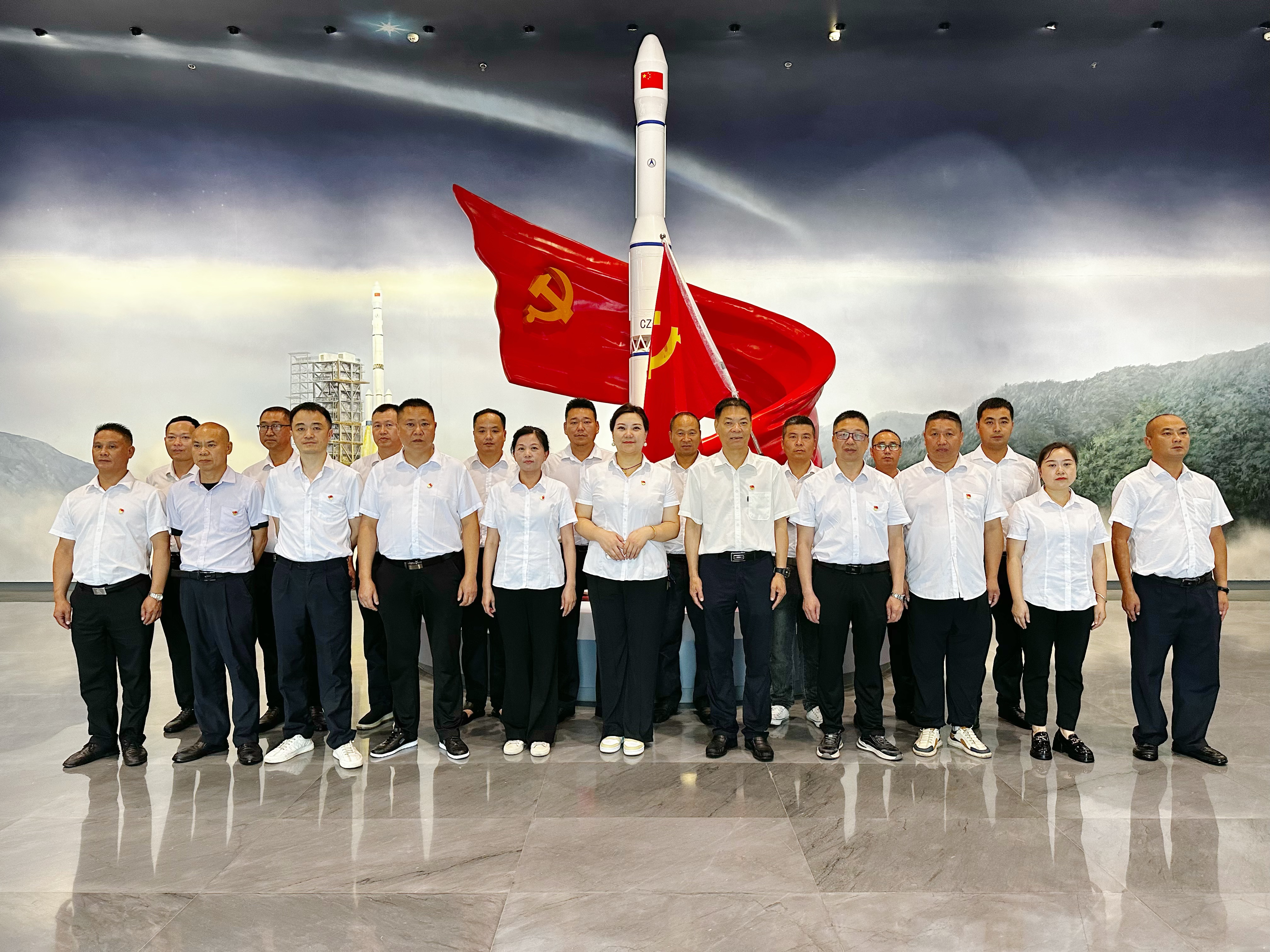 探寻红色印记，汲取奋进力量！走进达州神剑园！